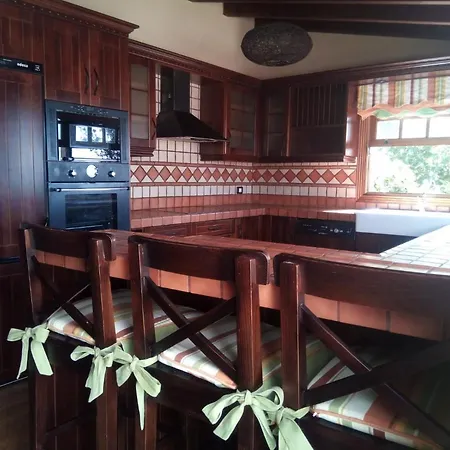 Prázdninový dům Finca Para 16 Personas En *